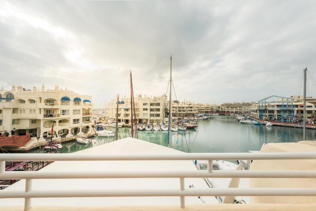 Apartamento En Puerto Marina B32 ベナルマデナ エクステリア 写真