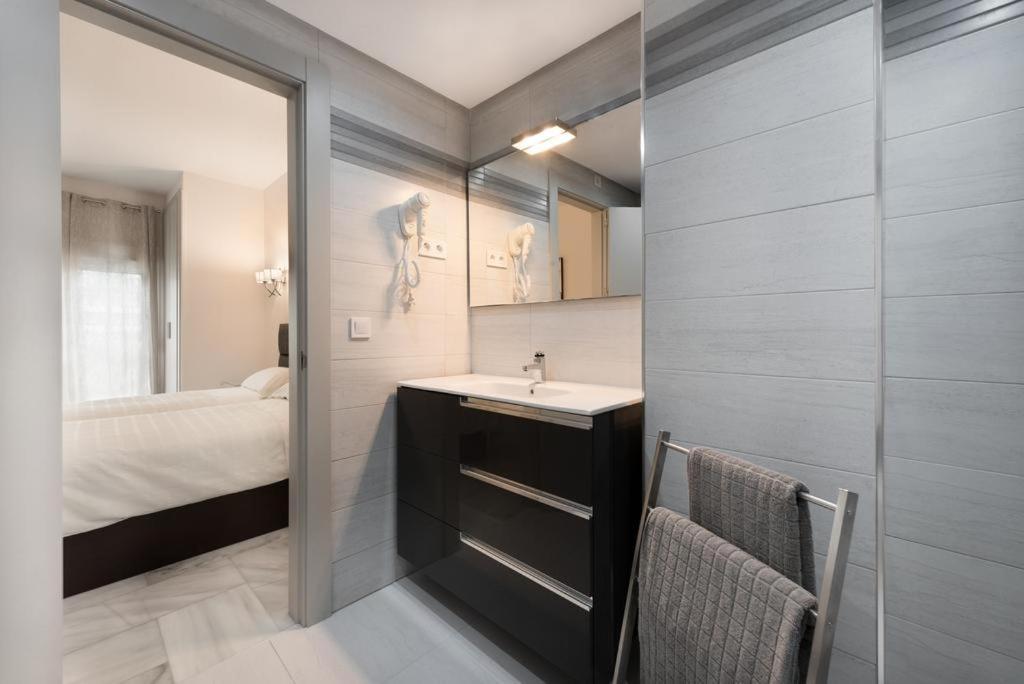 Apartamento En Puerto Marina B32 ベナルマデナ エクステリア 写真